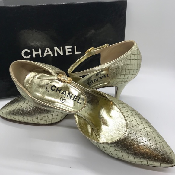 chanel gold shoes